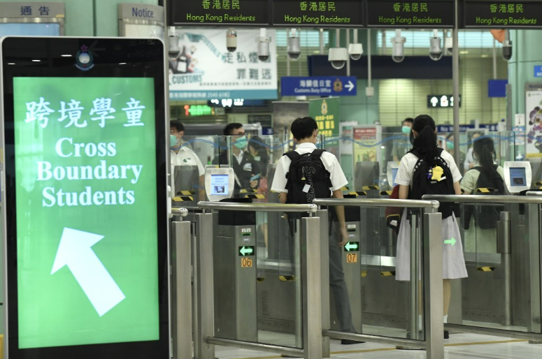 非港籍生可以在香港就讀公立學校了？提倡深圳出資“購買(mai) 學位”！